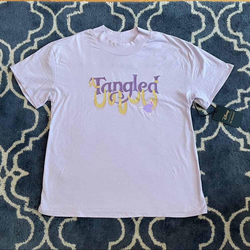 NWT Her Universe Tangled Mock Neck T-Shirt - Picture 2 of 4